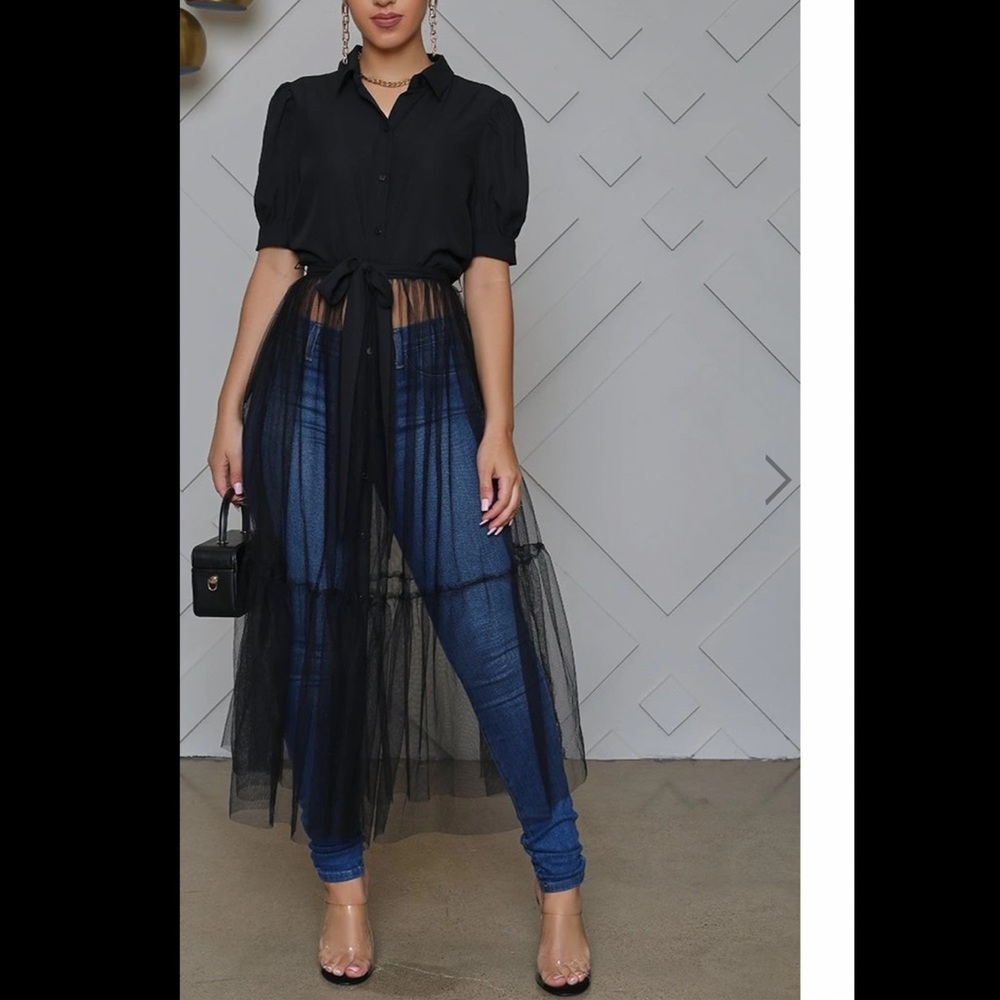 Fashion nova Button front tulle top black